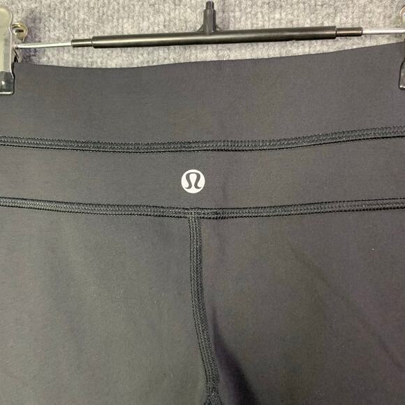 Lululemon Groove Mid‎ Rise Bike Shorts Women’s Size 4 Tall Black - Picture 3 of 10